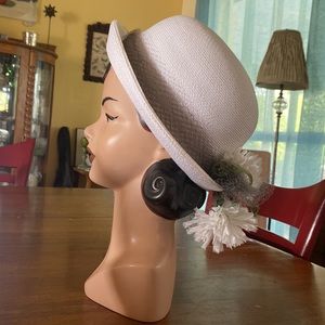 Retro Frank Olive Straw Hat with Carnation Detail